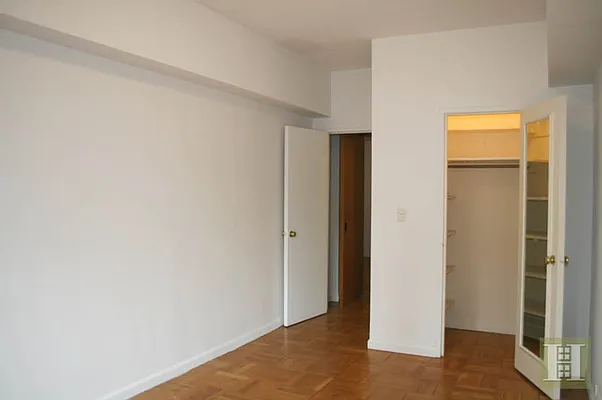 Rented by Halstead Real Estate | media 40