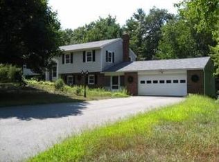 6 Mary St, Windham, NH 03087