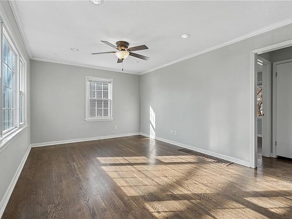5th image of 5434 Sherwood Dr