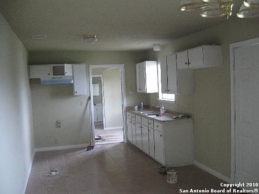 2nd image of 6123 VISTA VALLEY