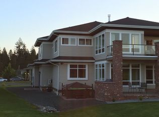 4356 Castlerock Dr, Blaine, WA 98230