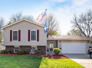 1610 Wadham Pl, Wheaton, IL