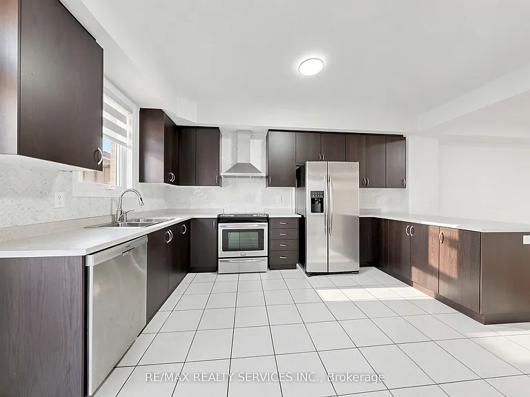 19 Sea Drifter Cres — Photo 18