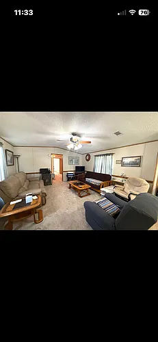 6044 Perry Ln Photo 1