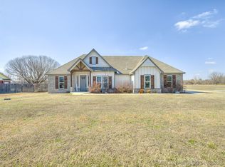 802 S Susan Ave, Wagoner, OK 74467
