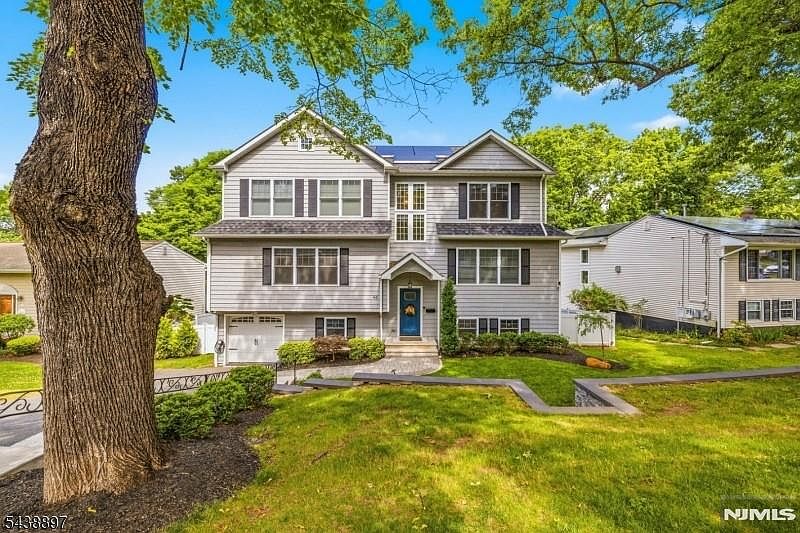 1st image of 46 Edgemere Rd