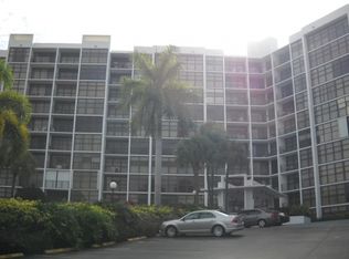 400 Leslie Dr APT 203, Hallandale Beach, FL 33009