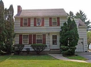 201 Antlers Dr, Rochester, NY 14618