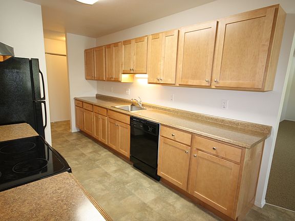 Kitchen (1)