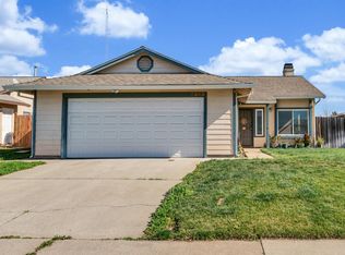 8063 Beachmont Way, Sacramento, CA 95828