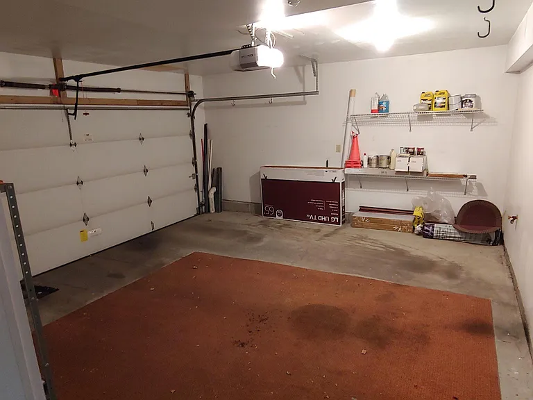 590 Bradley St — Photo 18
