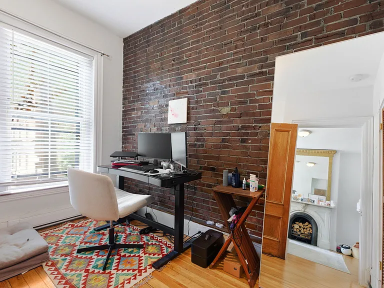 45 Rutland St #3 — Photo 8