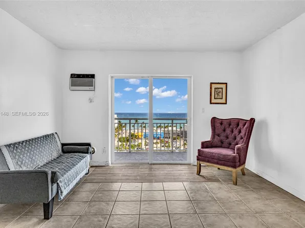 200 S Birch Rd APT 1015, Fort Lauderdale, FL 33316