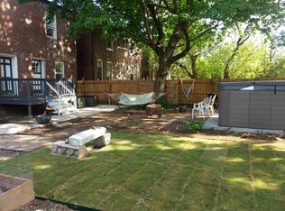 1723 Nicholson Pl, Saint Louis, MO 63104