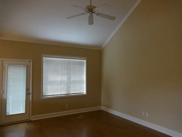 45 Wintergreen Dr — Photo 6