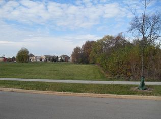 21422 Woodland Way, Shorewood, IL