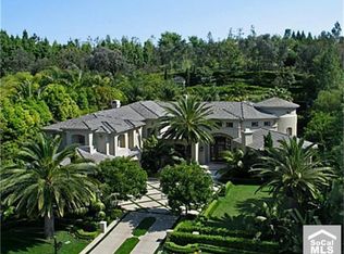 25622 Dillon Rd, Laguna Hills, CA 92653