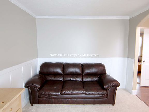 3 Front Room View 2_02082021