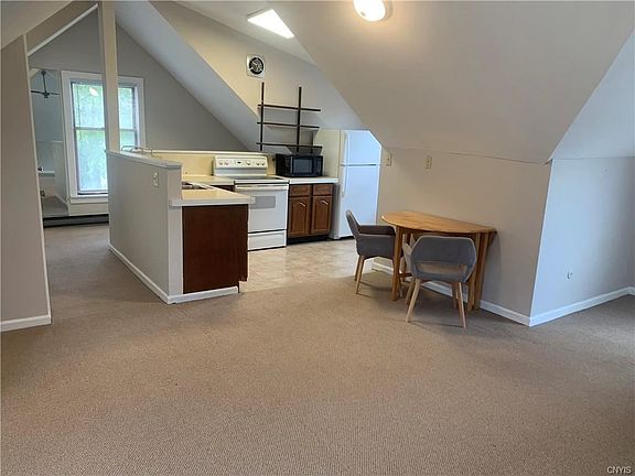 2nd image of 408-410 Stinard Ave #0