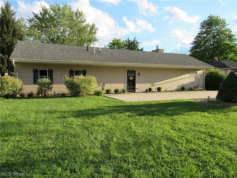1st image of 20717 Collier Dr