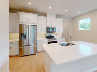 465 Juniper Hills Dr, Saint Johns, FL 32259