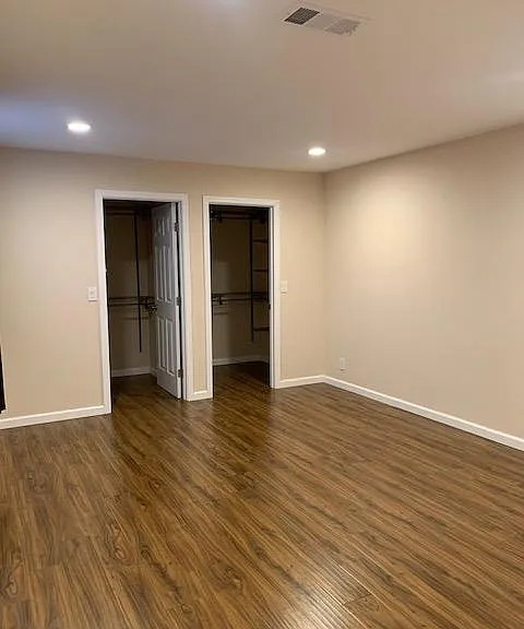 Master bedroom with 2 walking closets