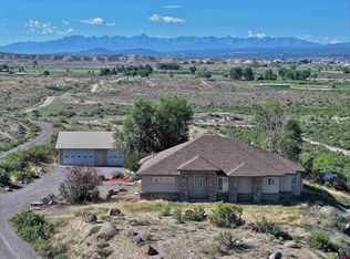 68128 & 68138 Oak Grove Rd, Montrose, CO 81401