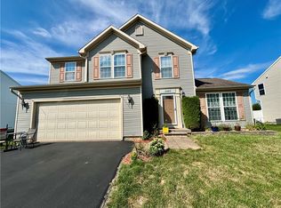 5503 Ravensthorpe Way, Clay, NY 13041