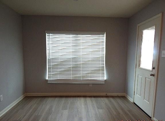 4th image of 2095 Mule Ridge Dr