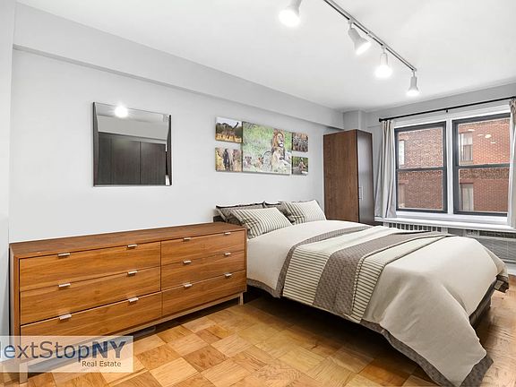 4th image of 333 E 55th St APT 8J