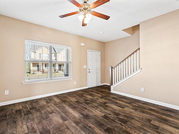 2nd image of 1721 Sprucedale Dr