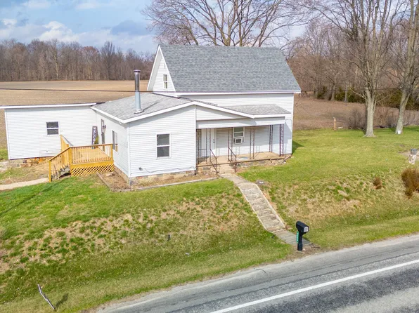 5694 E Us Highway 36, Mooreland, IN 47360