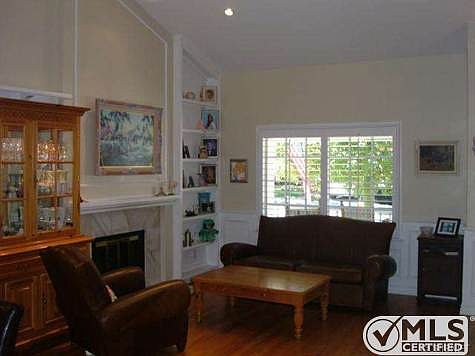 3rd image of 26016 Moreno Dr