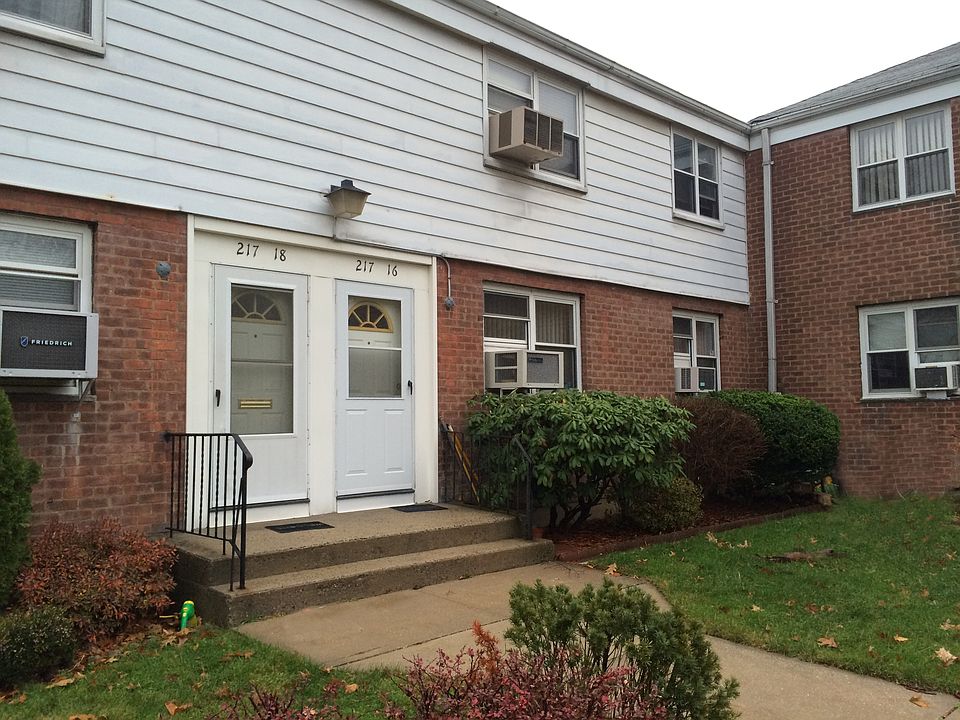 1st image of 21716 67th Ave