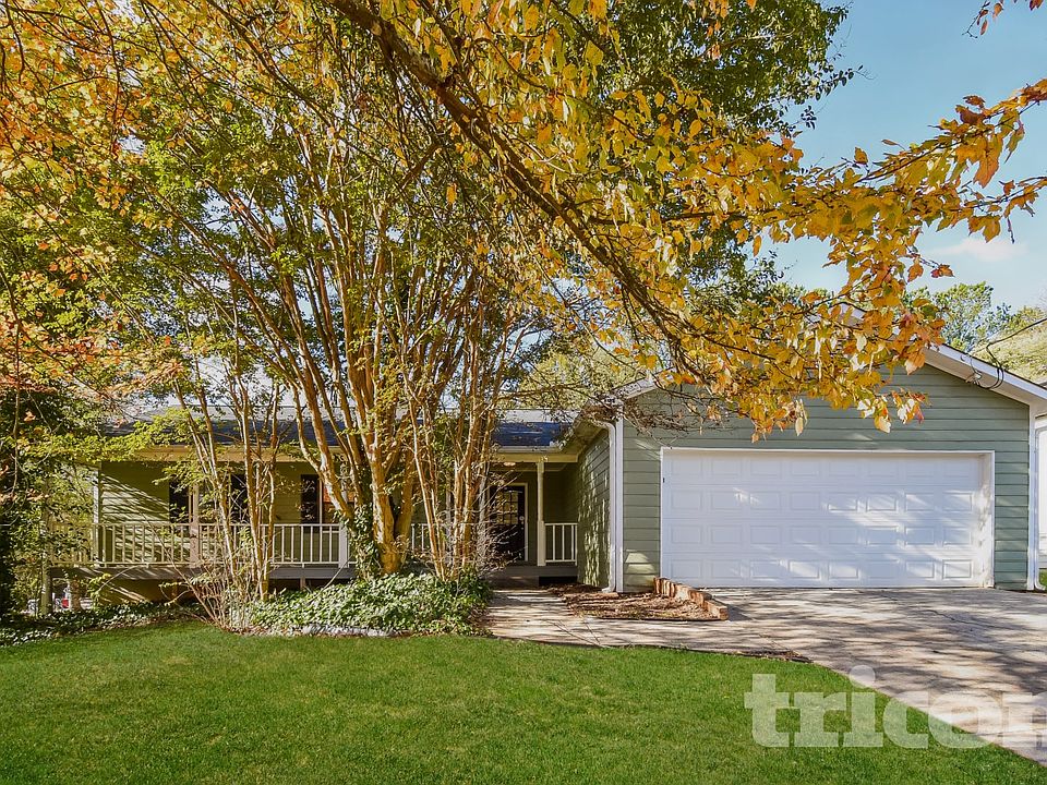 1st image of 968 Dallas Way