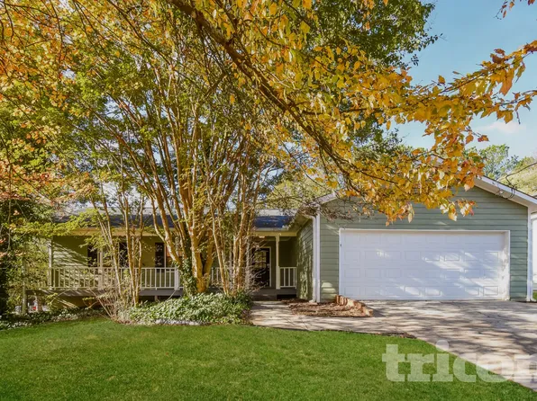 968 Dallas Way, Lawrenceville, GA 30046