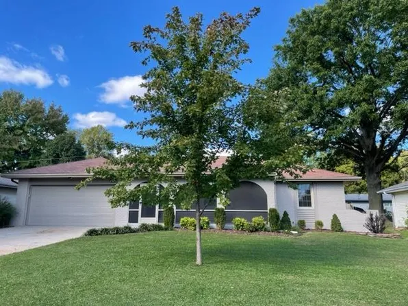 1519 E Downing Street, Springfield, MO 65804