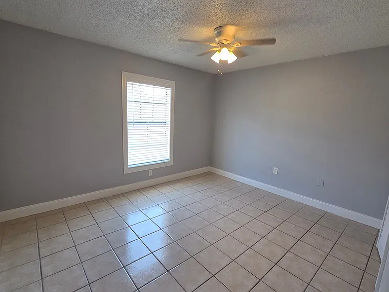 Lincoln Place — Photo 31