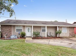 215 John Hopkins Dr, Kenner, LA 70065