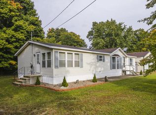 7060 Marsh Rd, Plainwell, MI 49080