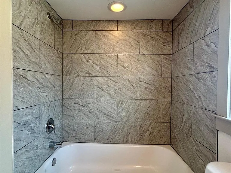 1009 Enid St #B — Photo 13