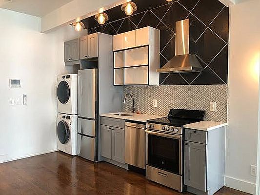 3rd image of 100 Graham Ave #3B