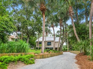 3203 Fort St, Edisto Island, SC 29438