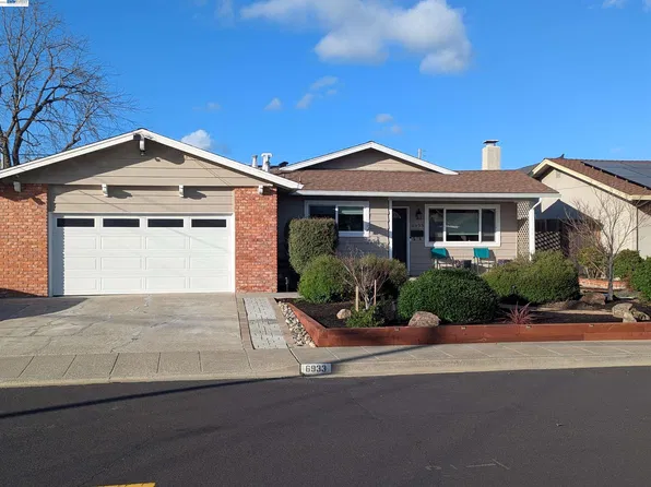 6933 Cedar Ln, Dublin, CA 94568
