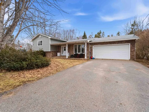 851 Murray Dr, Centreville, NS B0P 1J0