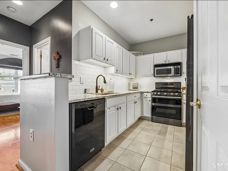 105 Richards Ave #2502 — Photo 7