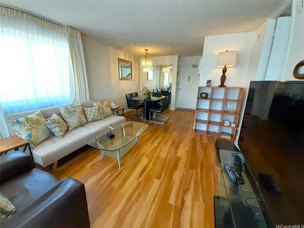 400 Hobron Ln APT 2614, Honolulu, HI 96815
