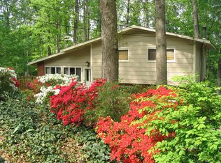 7837 Glenister Dr, Springfield, VA 22152