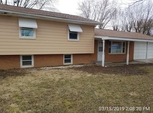1918 E 45th St, Anderson, IN 46013