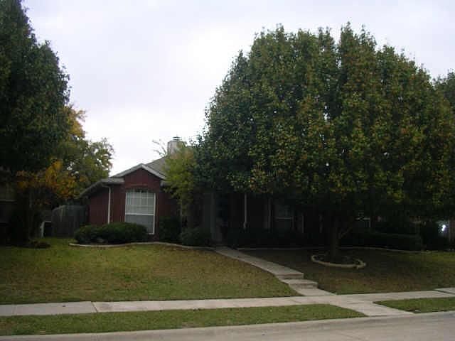 1st image of 10922 Quest Dr